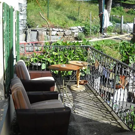 By Wild Bed and breakfast *